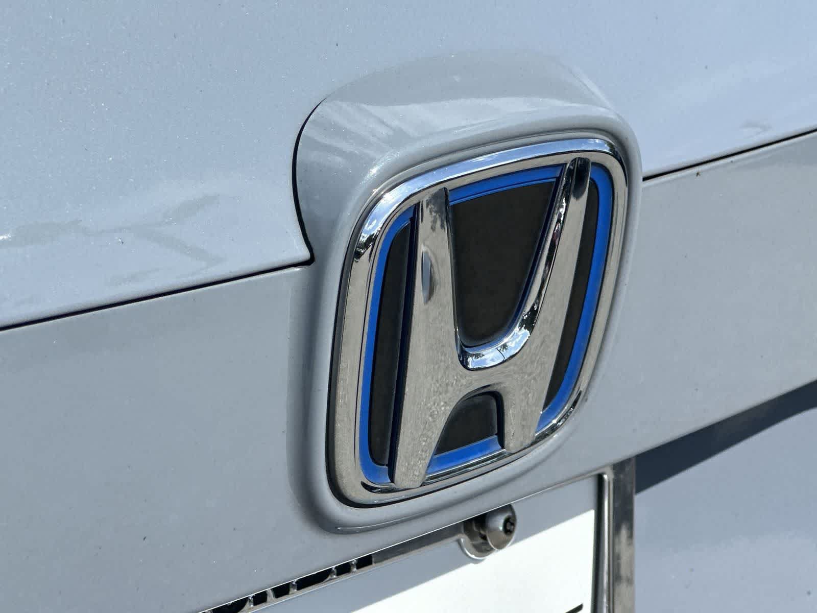 Used 2022 Honda Accord Touring image 10