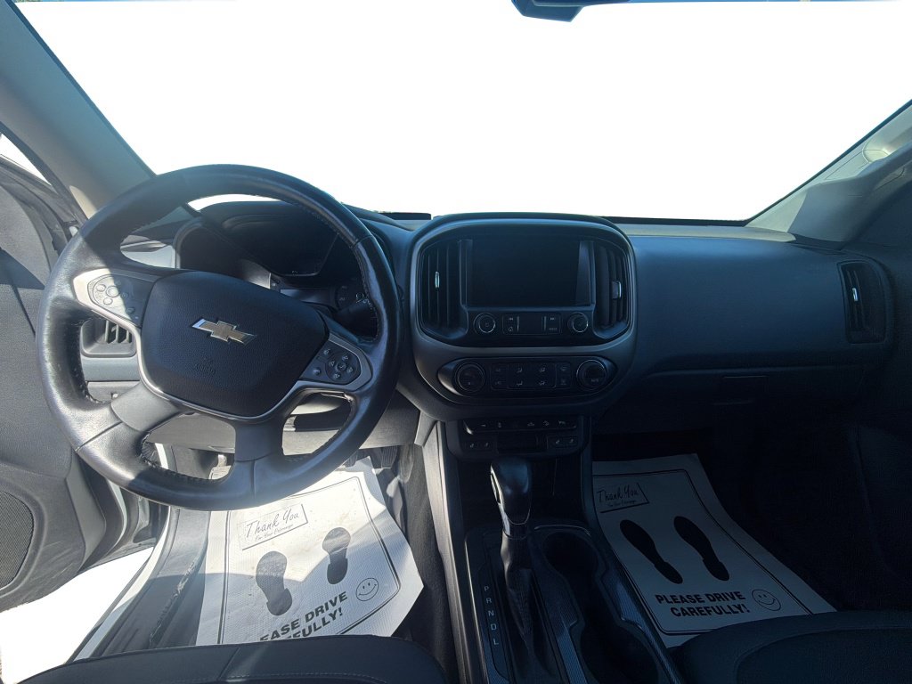 Used 2022 Chevrolet Colorado Z71 AWD/4WD image 31