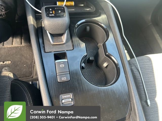 Used 2023 Nissan Rogue SV FWD image 17