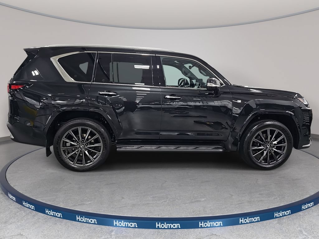New 2026 Lexus LX 600 F Sport w/ Accessory Package (Z1) AWD/4WD image 4
