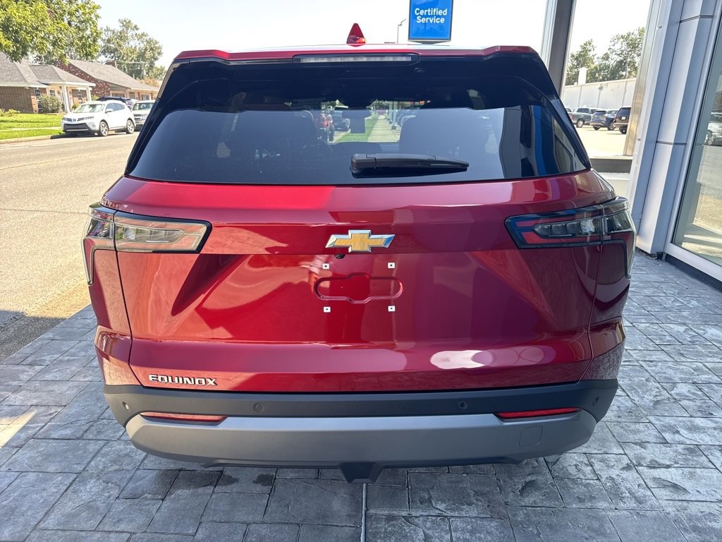 New 2026 Chevrolet Equinox LT image 12