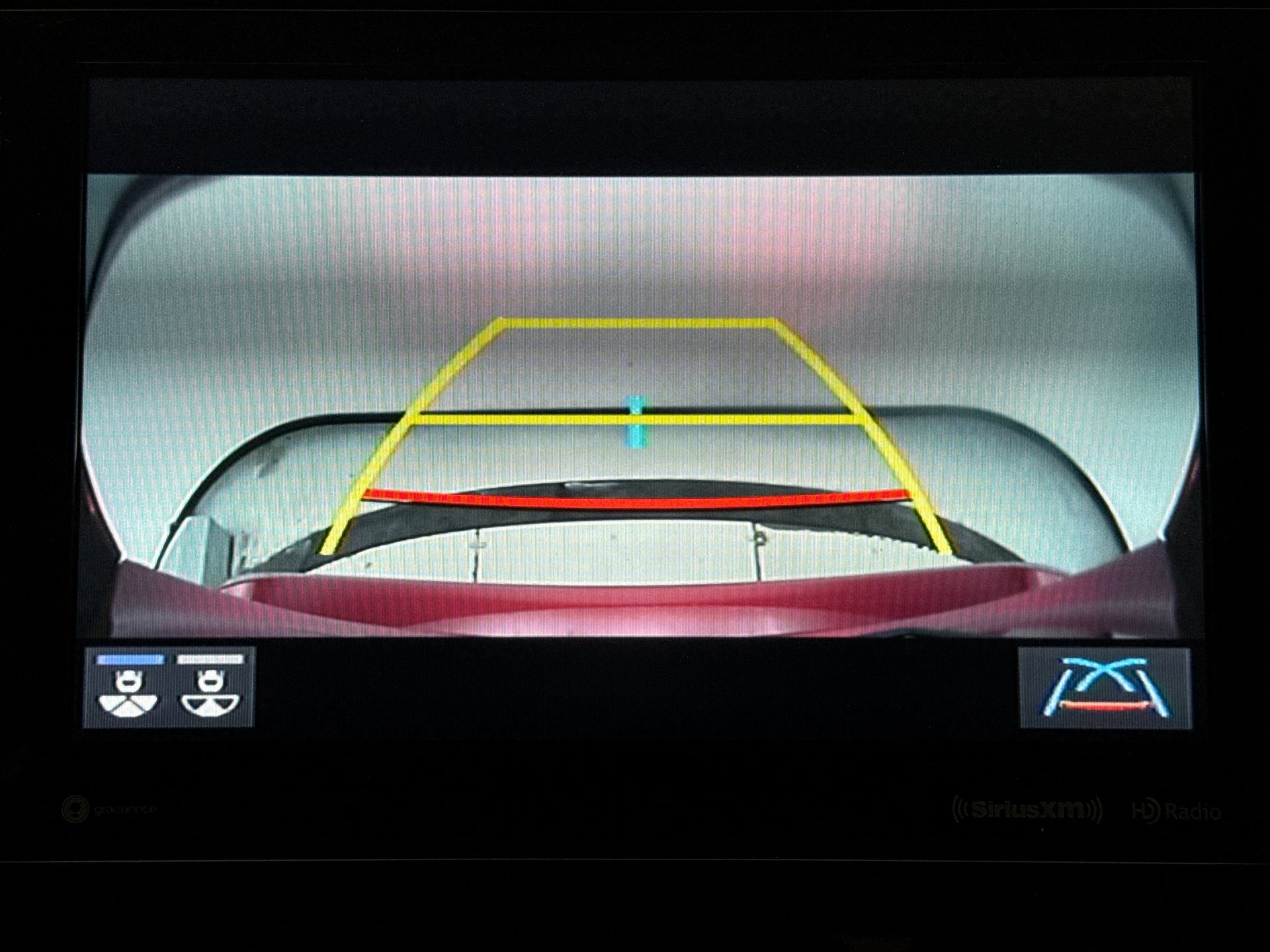 Used 2024 Toyota Camry XLE w/ Cold Weather Package FWD image 15