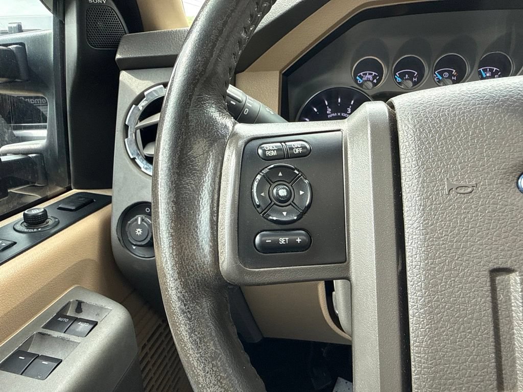 Used 2016 Ford F250 Lariat w/ Lariat Ultimate Package AWD/4WD image 28