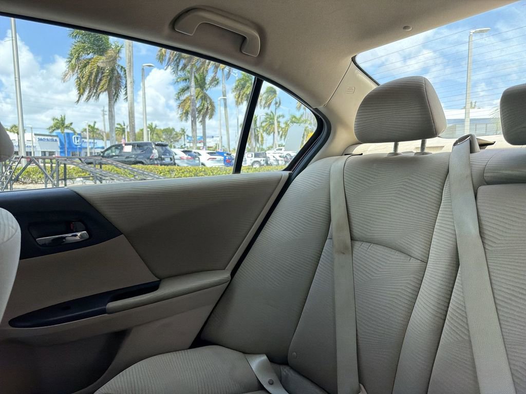 Used 2015 Honda Accord LX image 5