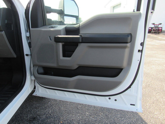 Used 2017 Ford F350 XL w/ Power Equipment Group RWD image 12