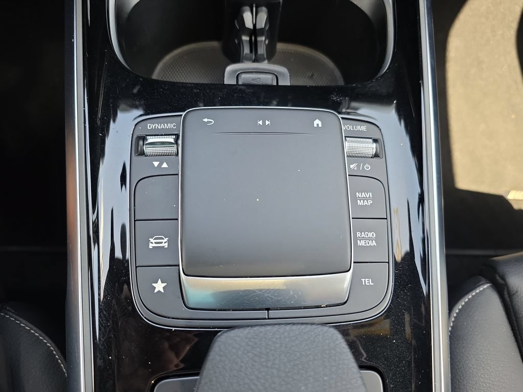 Certified 2023 Mercedes-Benz GLB 35 AMG 4MATIC image 24