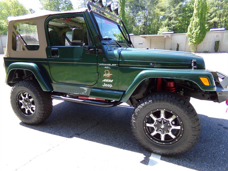 Used 2000 Jeep Wrangler Sahara AWD/4WD image 6