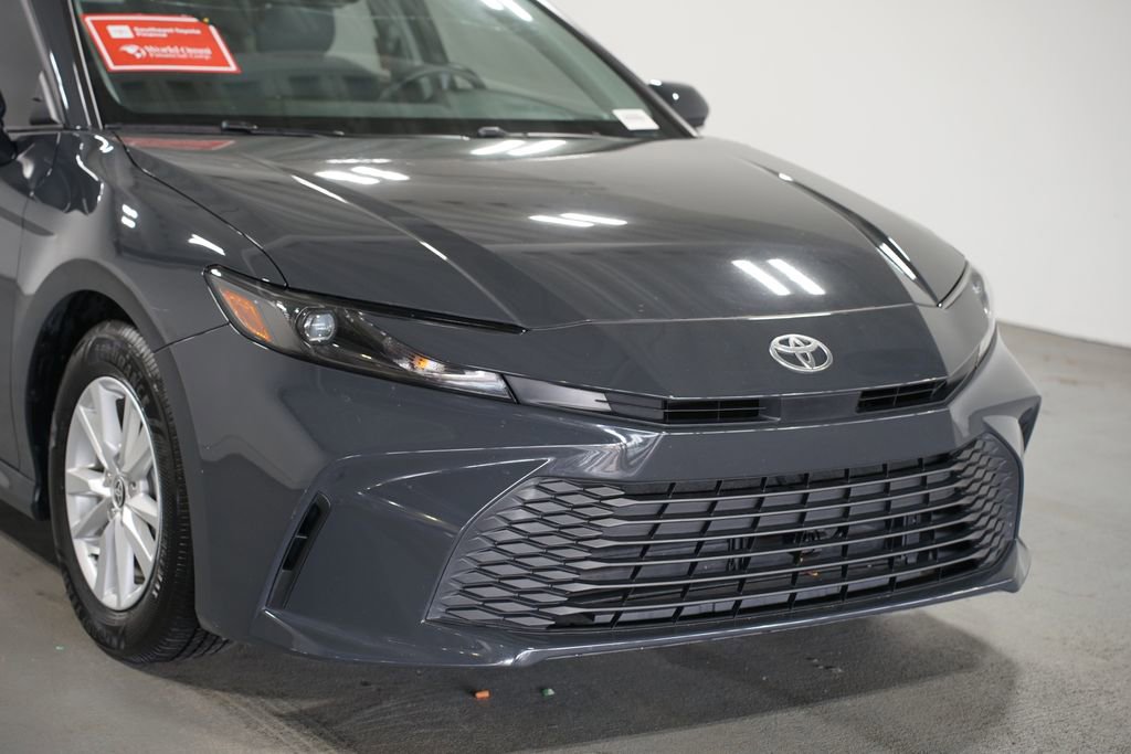 Certified 2025 Toyota Camry LE w/ Convenience Package image 4