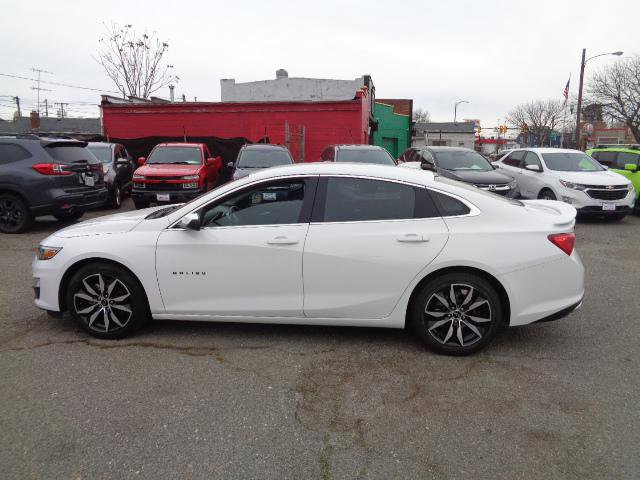 Used 2021 Chevrolet Malibu RS image 3