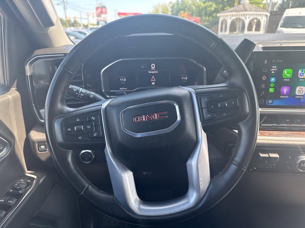 Used 2025 GMC Sierra 1500 SLT AWD/4WD image 15