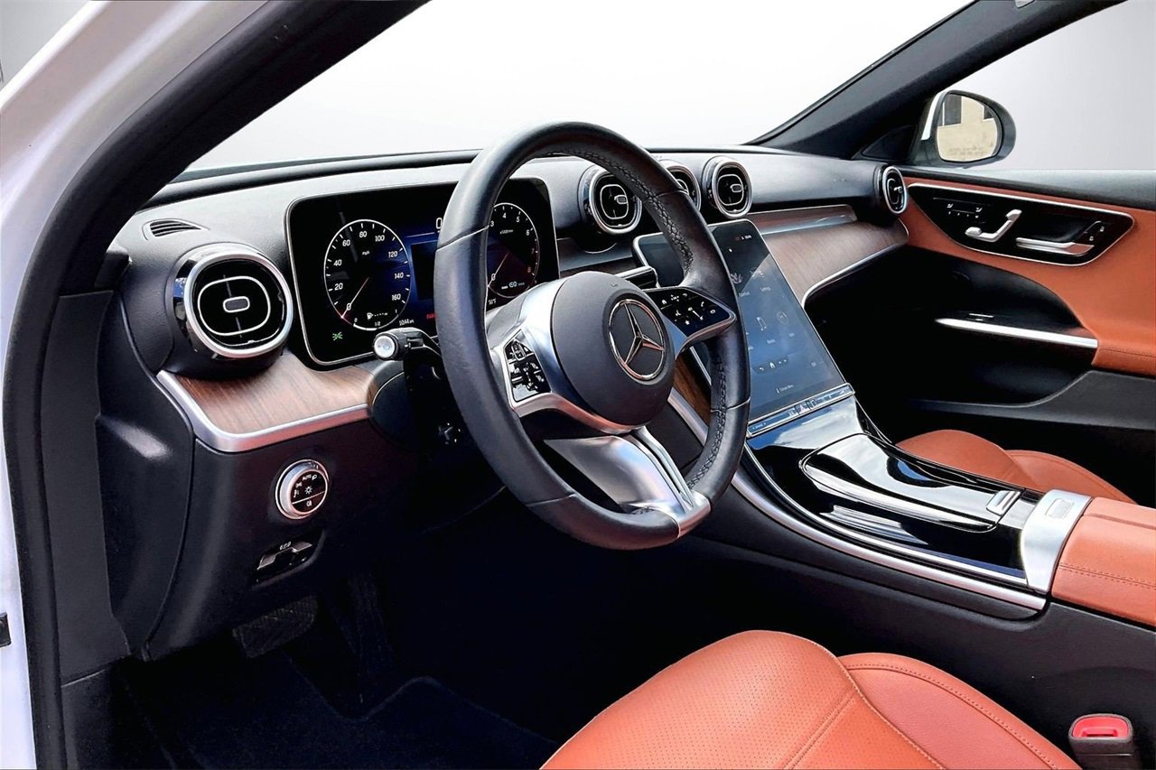 Used 2022 Mercedes-Benz C 300 Sedan image 19