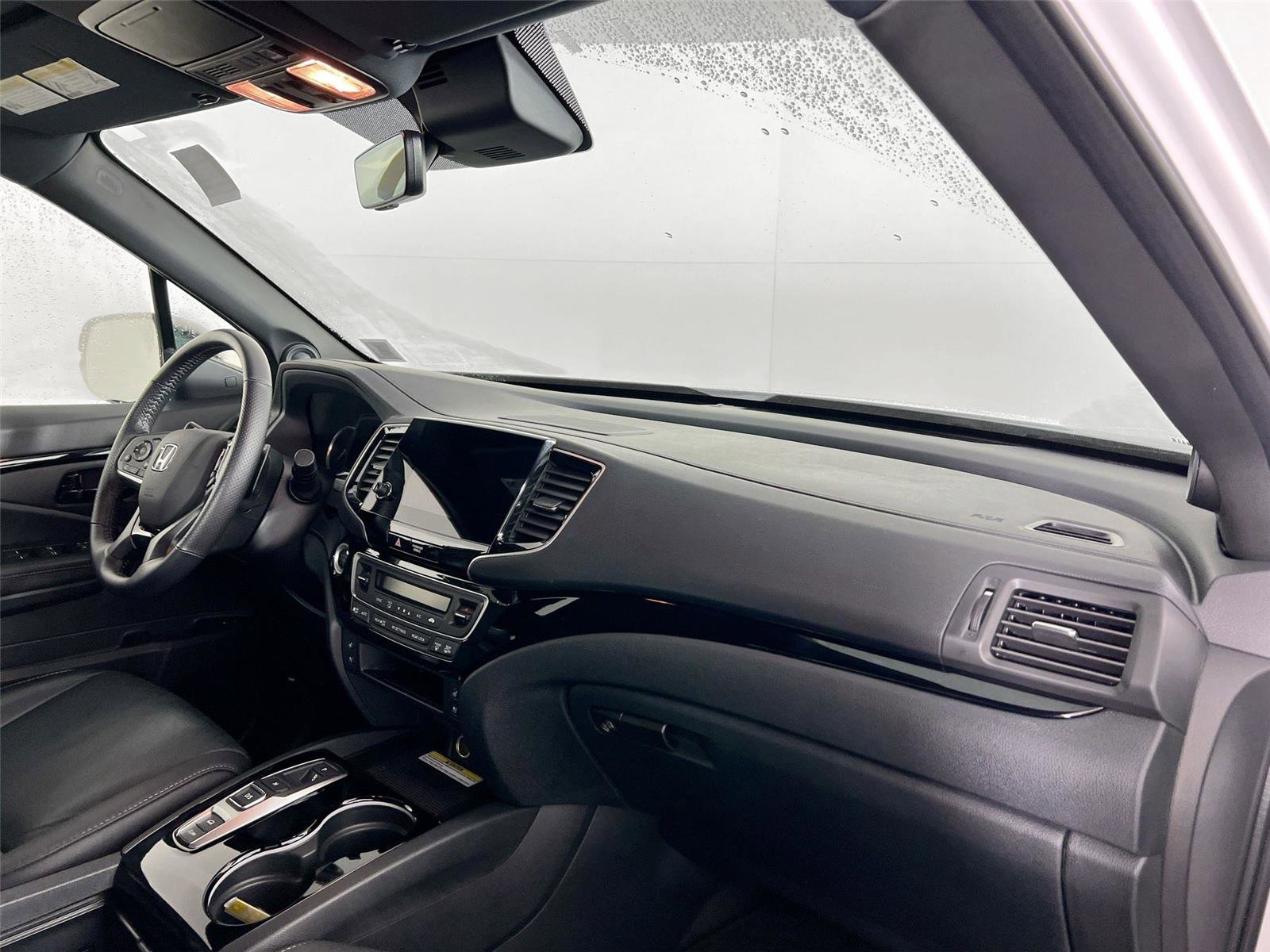 Used 2023 Honda Passport Elite image 26