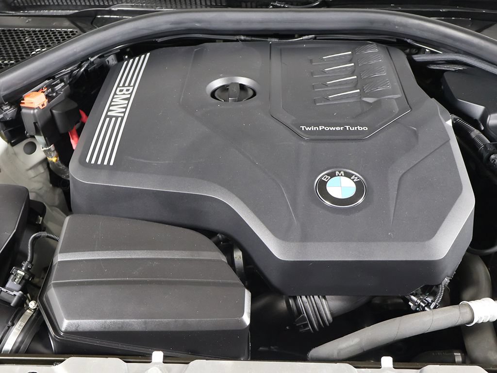 Used 2023 BMW 330i xDrive Sedan w/ M Sport Package AWD/4WD image 17