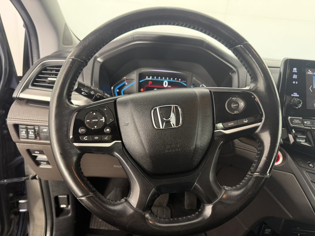 Used 2018 Honda Odyssey EX-L image 24