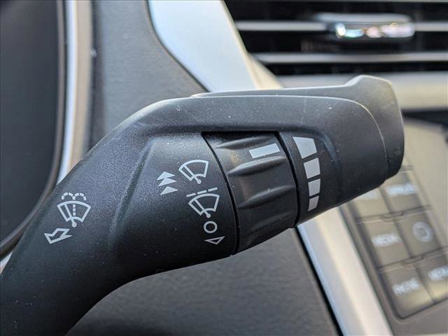 Used 2016 Ford Fusion SE image 10