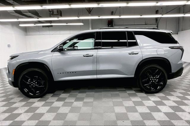 Used 2026 Chevrolet Traverse RS image 14