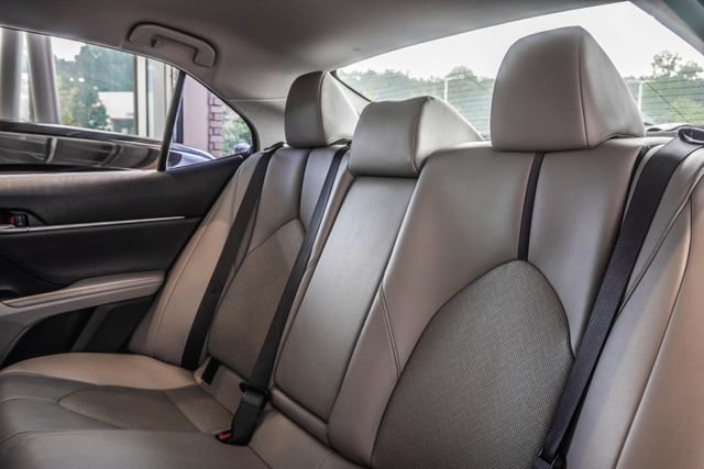 Used 2022 Toyota Camry XLE FWD image 41