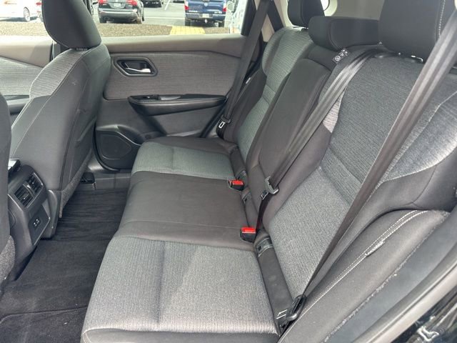 Used 2023 Nissan Rogue SV image 14