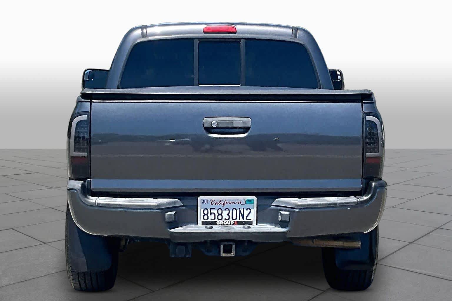 Used 2013 Toyota Tacoma PreRunner w/ TRD Sport Pkg RWD image 4