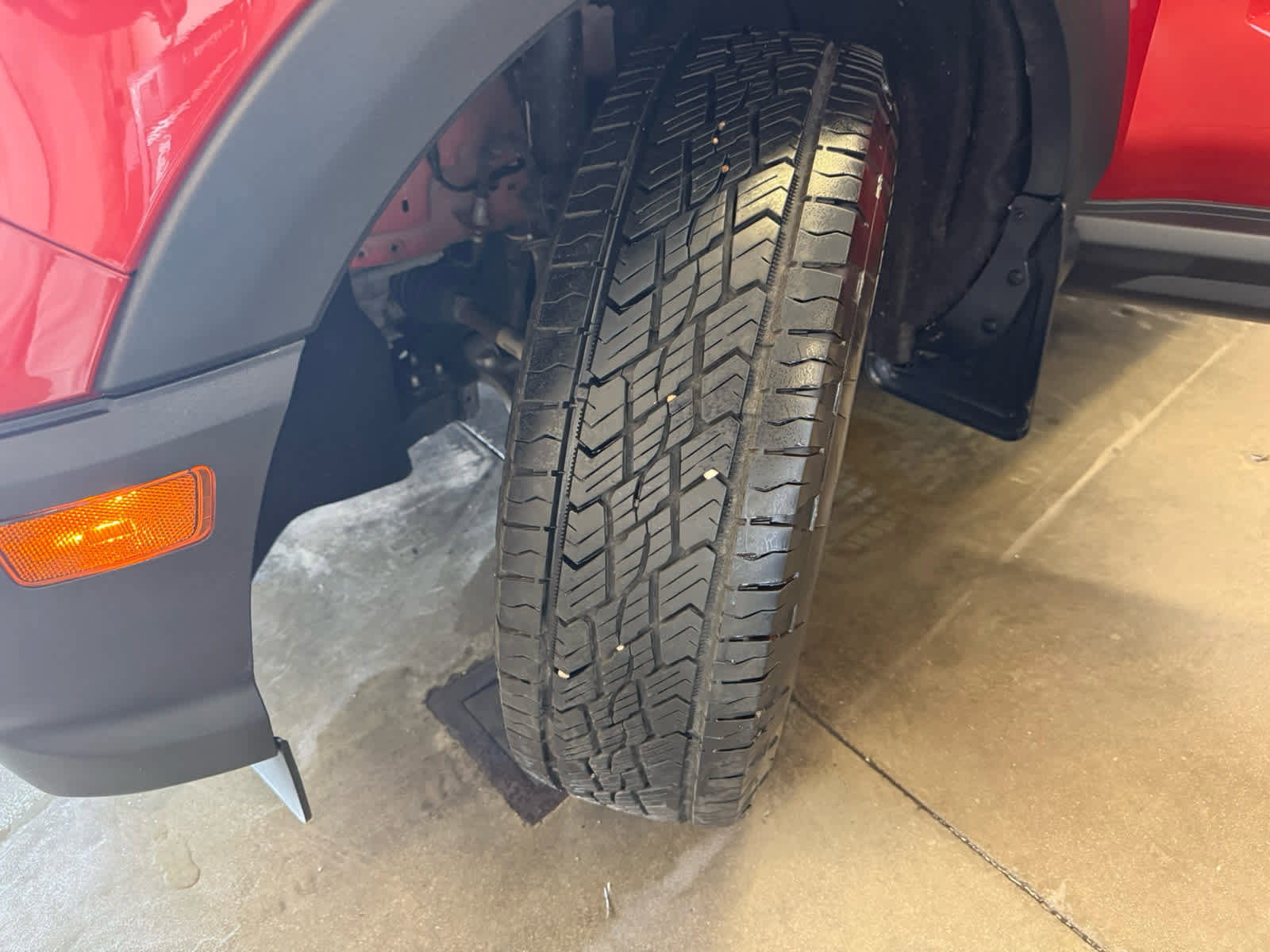 Certified 2024 Ford Bronco Sport Heritage w/ Heritage Convenience Package AWD/4WD image 28