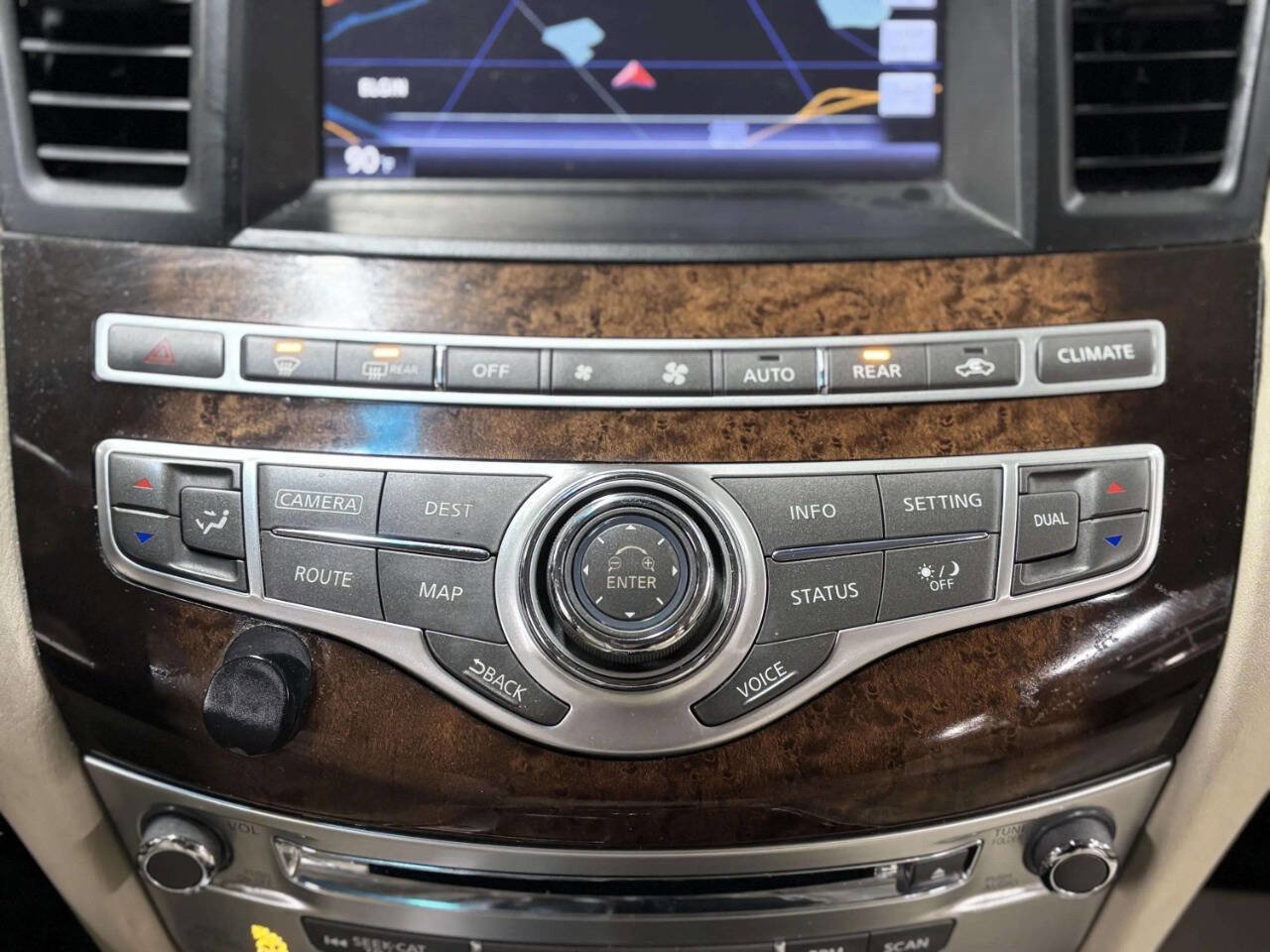 Used 2015 INFINITI QX60 AWD w/ Premium Plus Package image 30