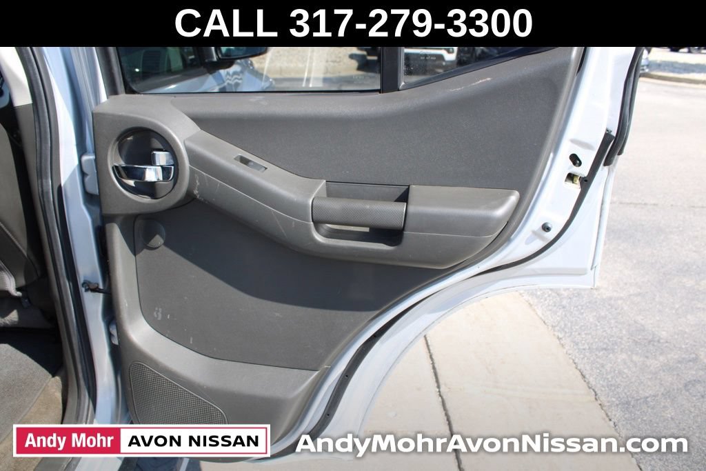 Used 2011 Nissan Xterra PRO-4X w/ Pro-4x Leather Pkg AWD/4WD image 23