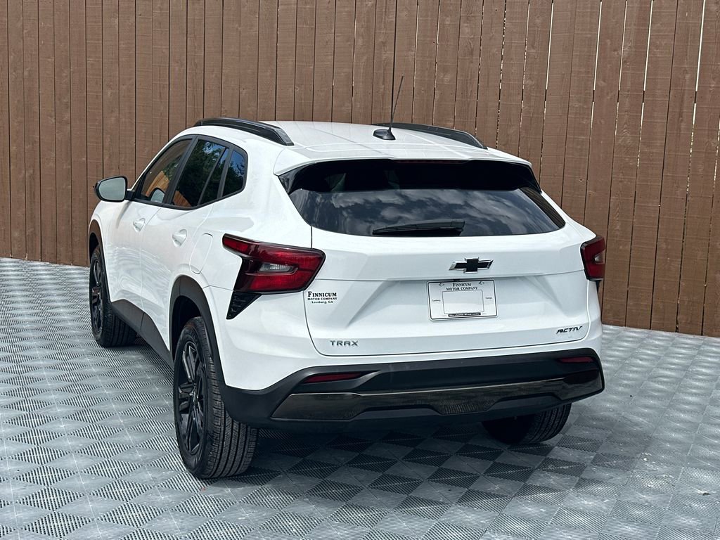 Used 2025 Chevrolet Trax ACTIV image 18