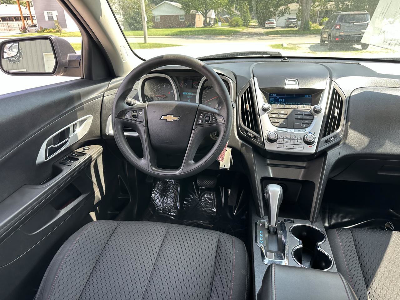 Used 2013 Chevrolet Equinox LS FWD image 25