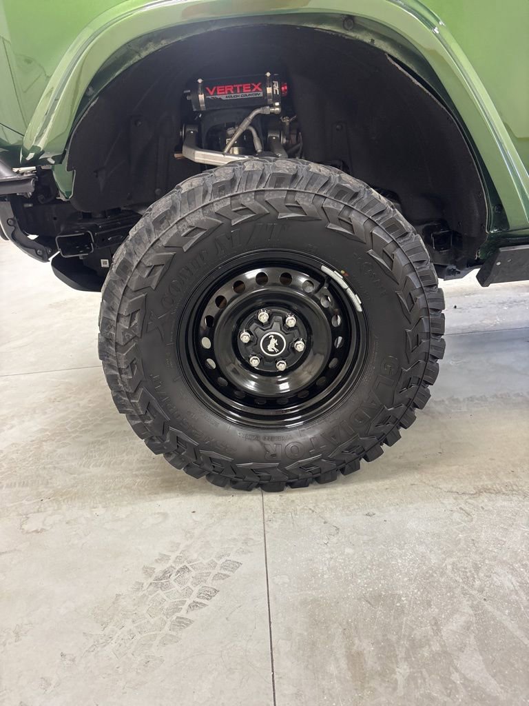 Used 2024 Ford Bronco Black Diamond AWD/4WD image 26