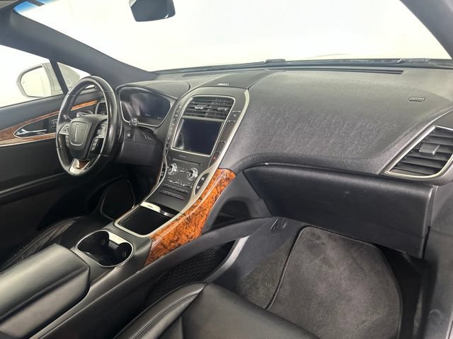 Used 2020 Lincoln Nautilus Reserve AWD/4WD image 28