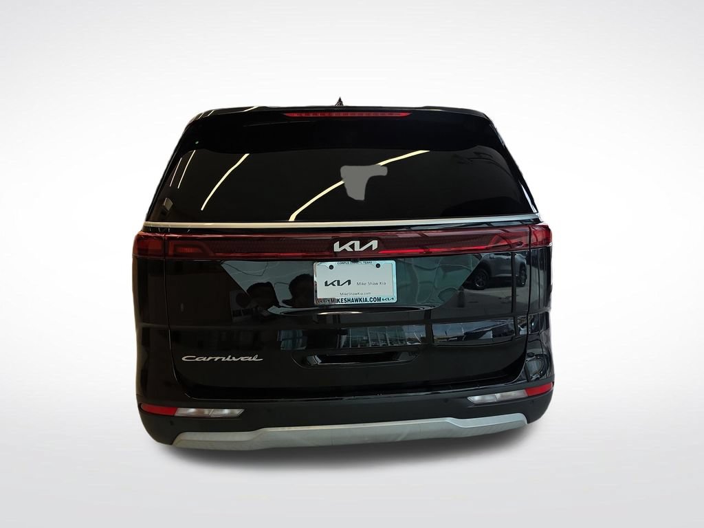 Certified 2022 Kia Carnival LX FWD image 5