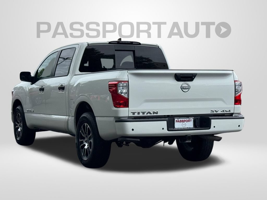 Used 2024 Nissan Titan SV w/ Accessory Utility Package AWD/4WD image 5