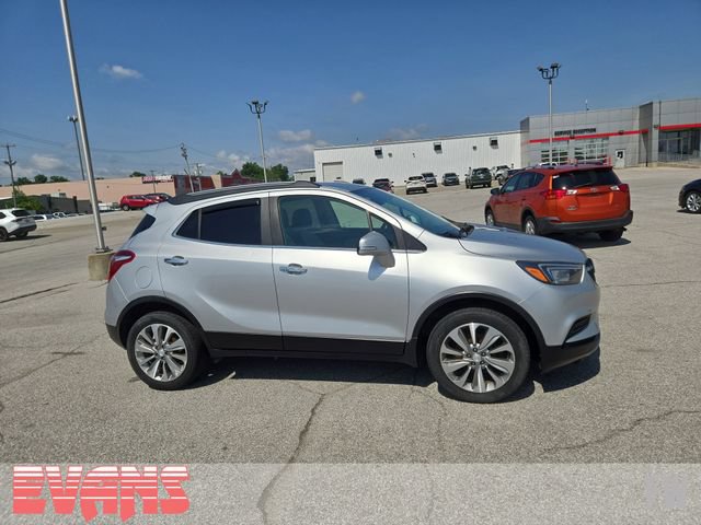 Used 2017 Buick Encore Preferred FWD image 2