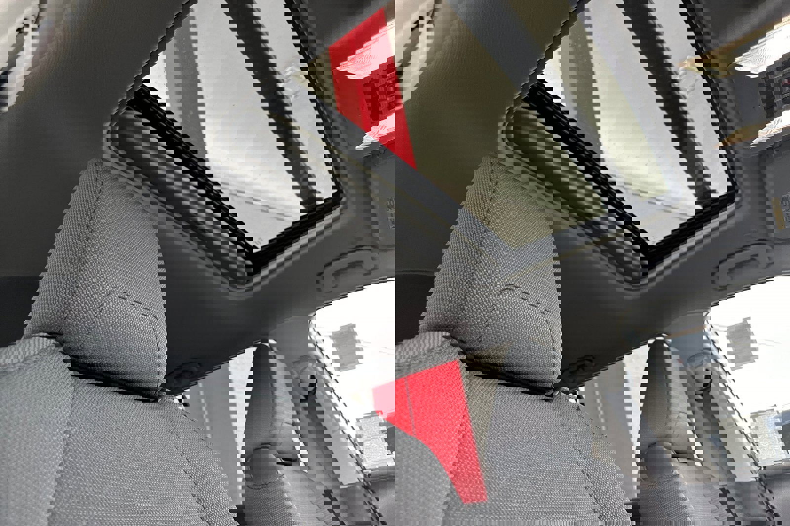 New 2025 Toyota RAV4 XLE image 19