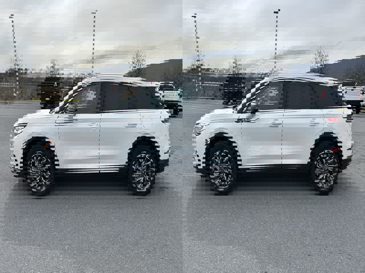 Used 2023 Lincoln Corsair Reserve w/ Equipment Group 201A video 4