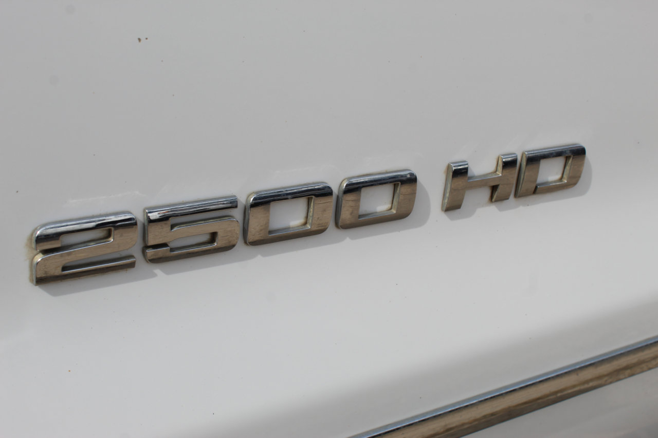 Used 2016 Chevrolet Silverado 2500 LTZ w/ Duramax Plus Package image 3