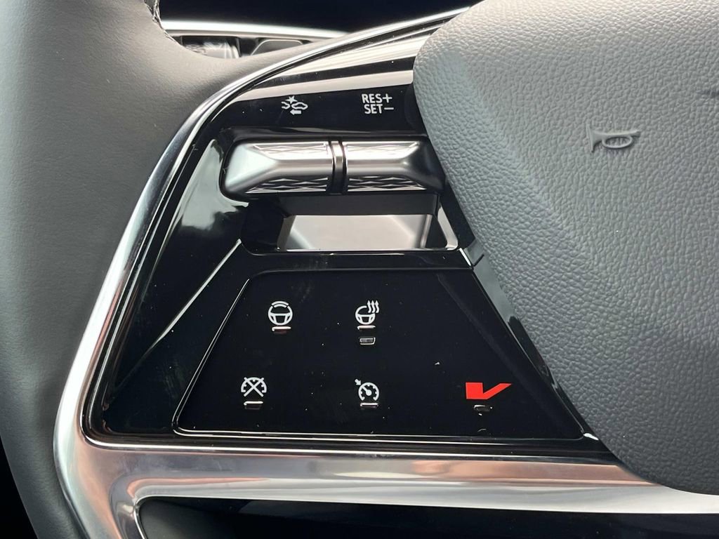 New 2026 Cadillac Vistiq Sport image 28