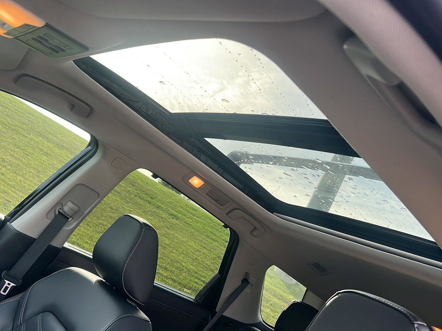 Used 2023 Nissan Pathfinder Platinum image 35