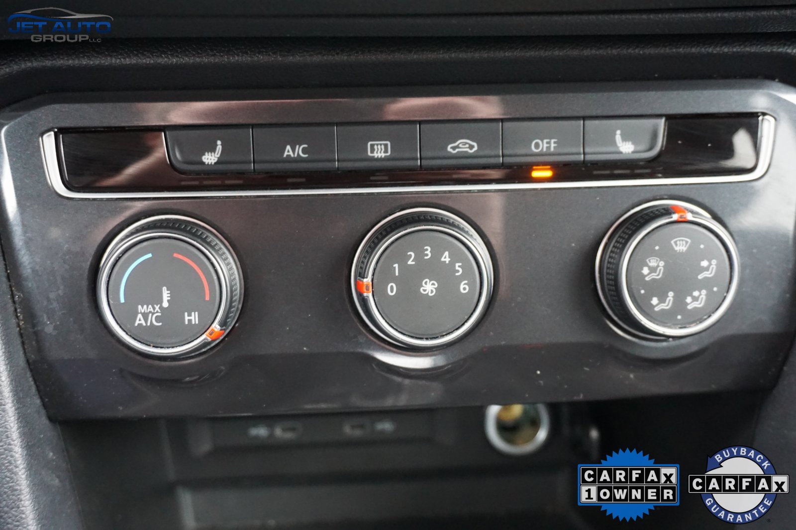 Used 2024 Volkswagen Tiguan S image 32