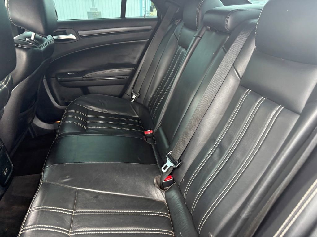 Used 2015 Chrysler 300 S image 18