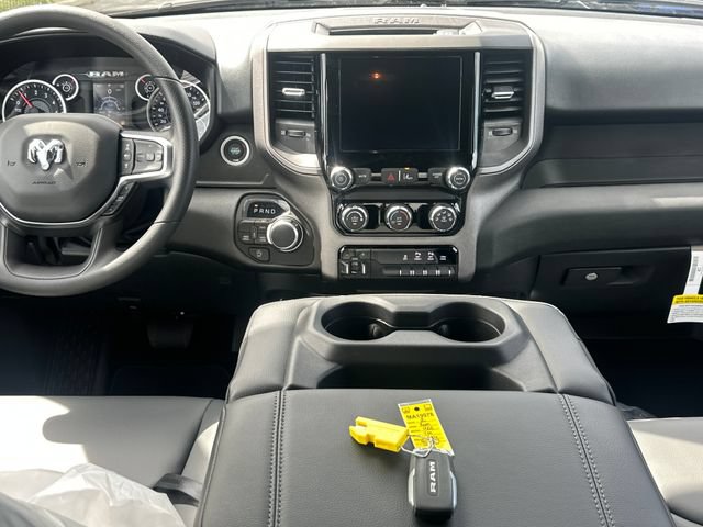 New 2026 RAM 1500 Tradesman AWD/4WD image 16