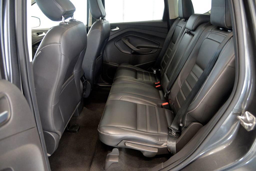 Used 2019 Ford Escape SEL image 28