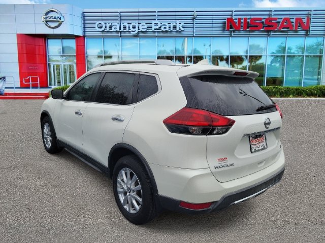 Used 2018 Nissan Rogue SV FWD image 3