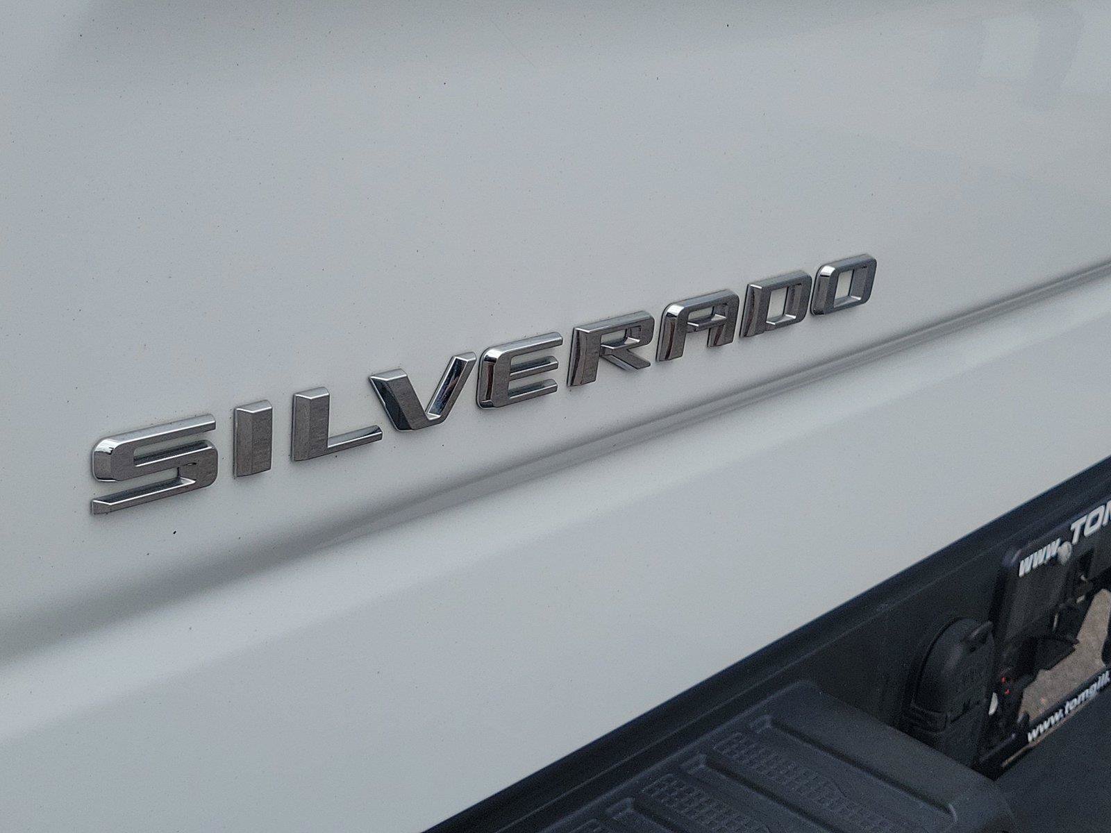 Used 2023 Chevrolet Silverado 1500 LT AWD/4WD image 9