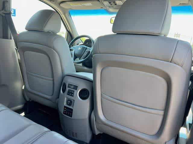 Used 2015 Honda Pilot Touring image 13