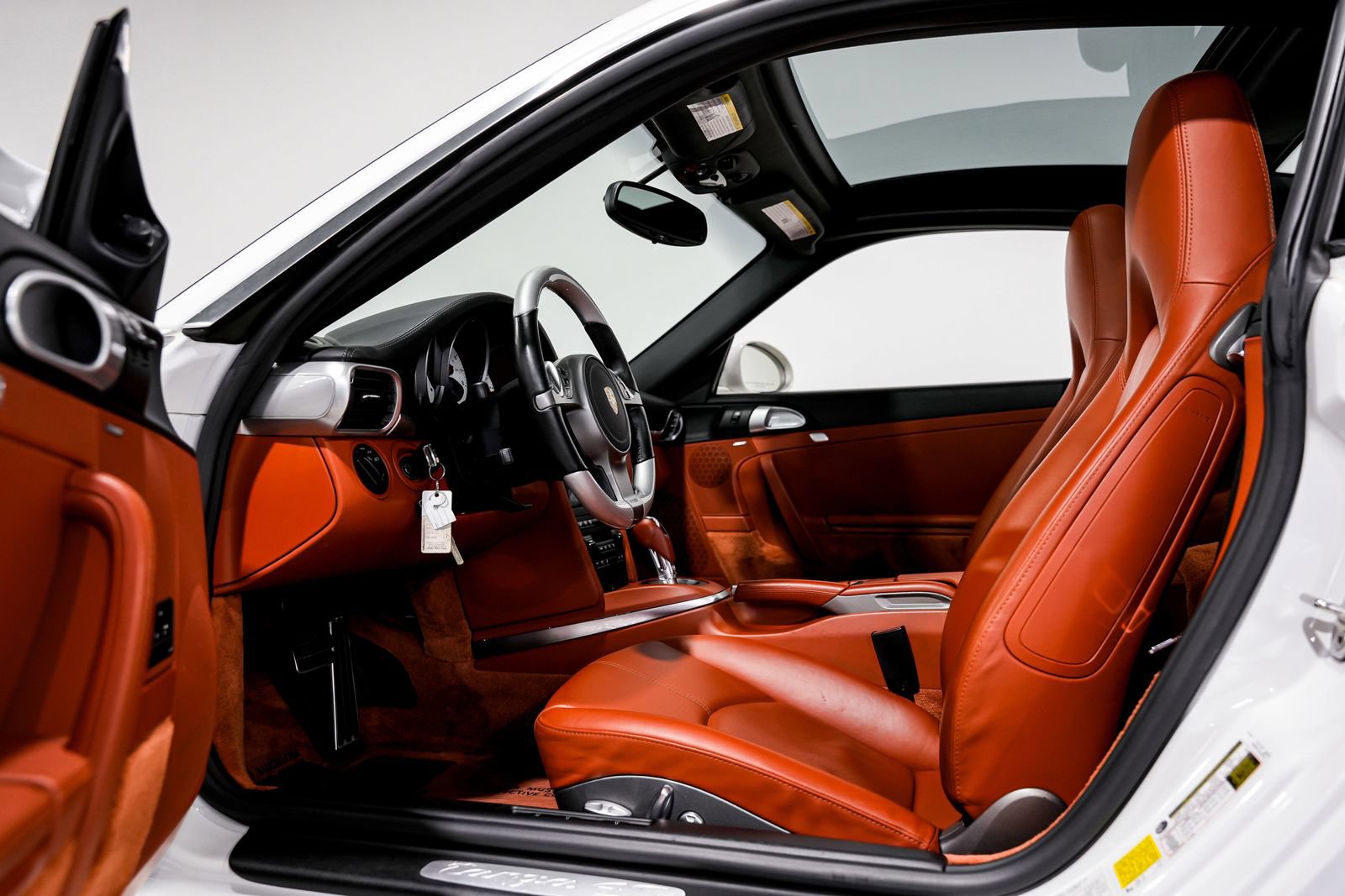Used 2010 Porsche 911 Targa 4S AWD/4WD image 19