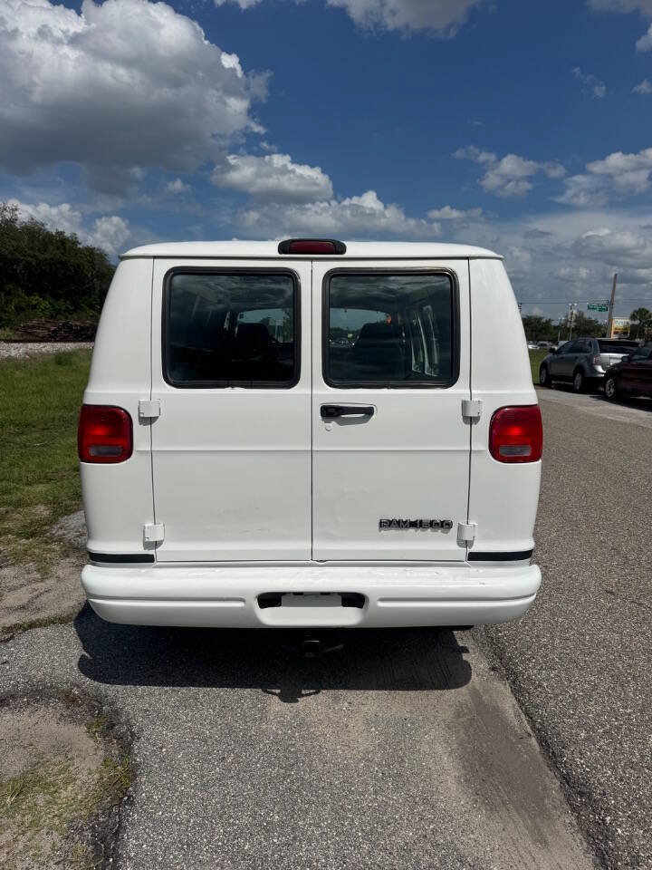 Used 2001 Dodge B1500 RWD image 9