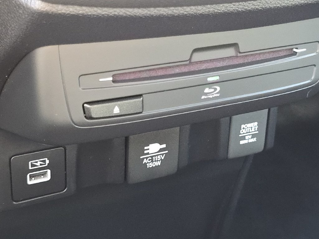 Used 2024 Honda Odyssey Touring image 31