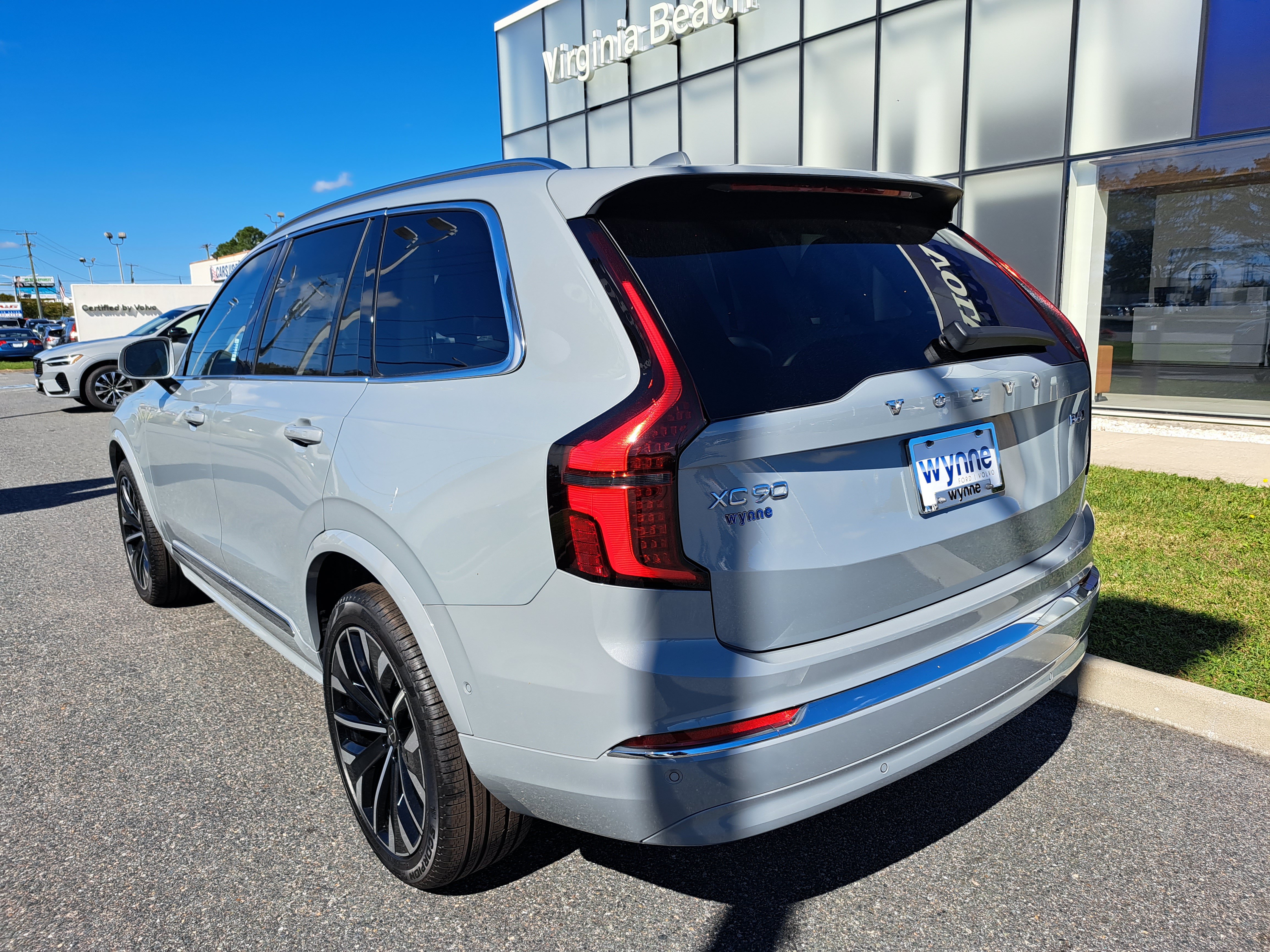 New 2026 Volvo XC90 B6 Ultra w/ Protection Package AWD/4WD image 4