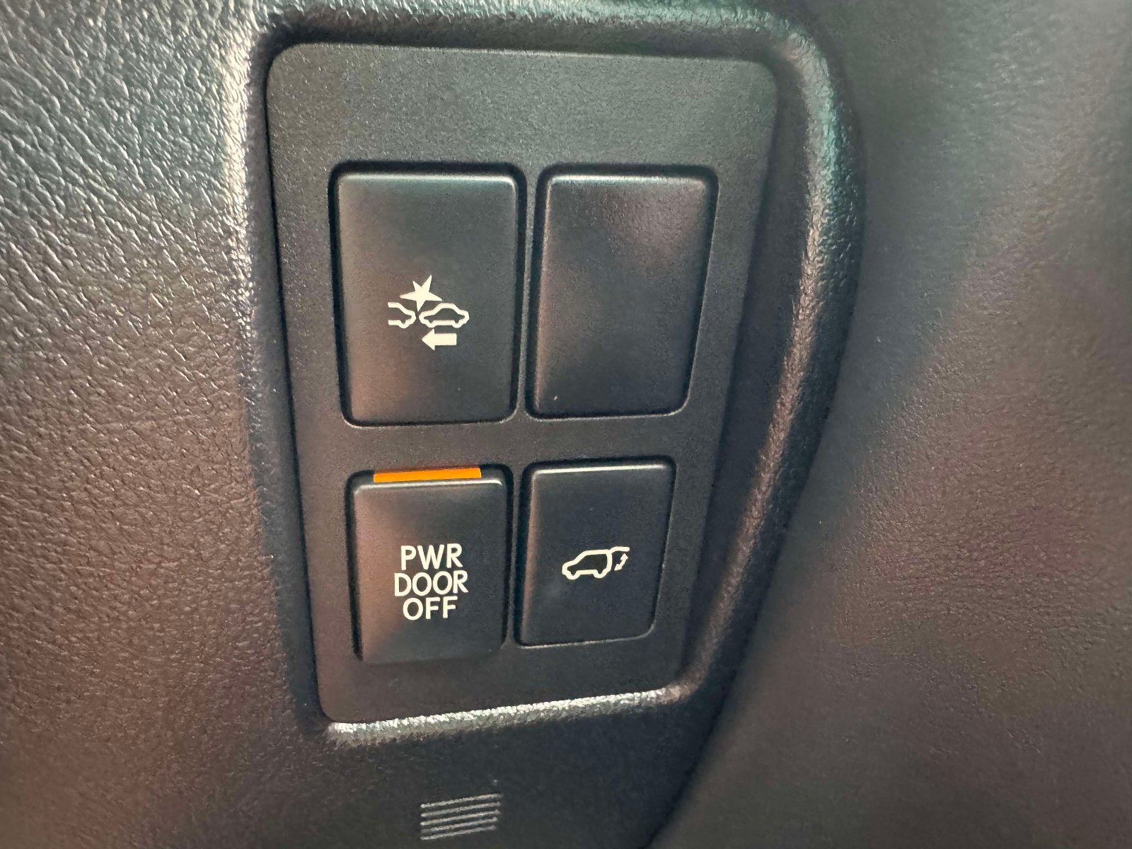 Used 2019 Lexus LX 570 4WD w/ Luxury Package image 37